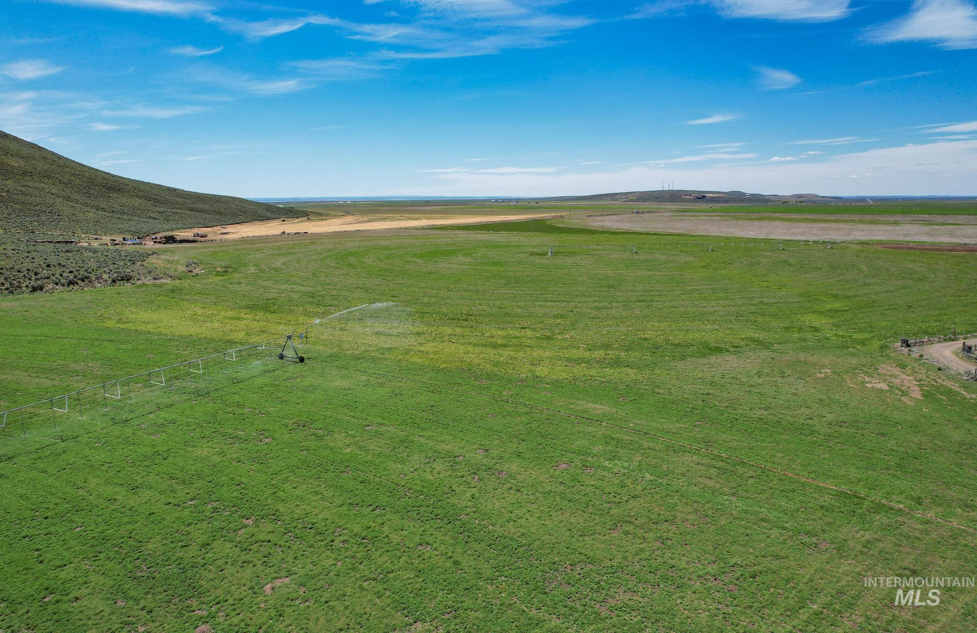 View of home's community with a view of countryside
