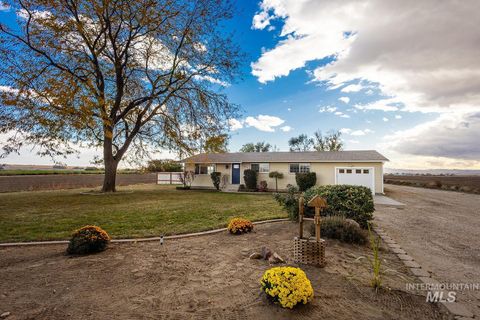 29339 Dixie Rd Parma ID 83660