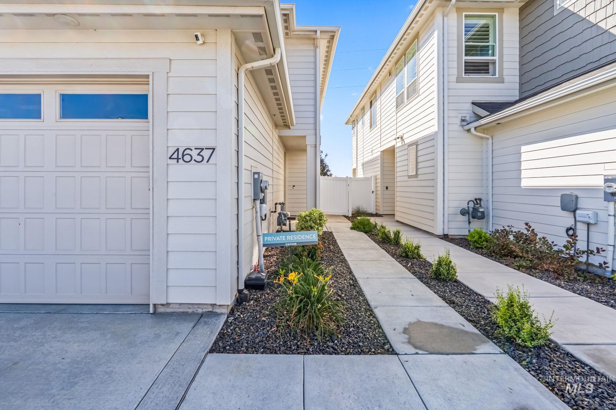 4637 W Riva Capri Ct