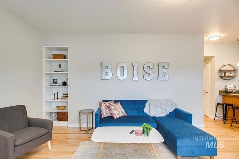 Photo of 1463 W Grand Ave #104, Boise, ID 83702 (MLS # 98953349)