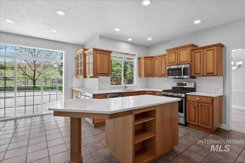 Photo of 12935 N Schicks Ridge Rd, Boise, ID 83714 (MLS # 98983746)