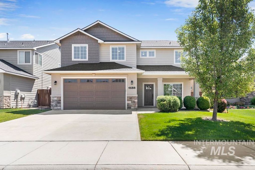 Photo of 4688 N Park Crossing, Meridian, ID 83646 (MLS # 98991321)