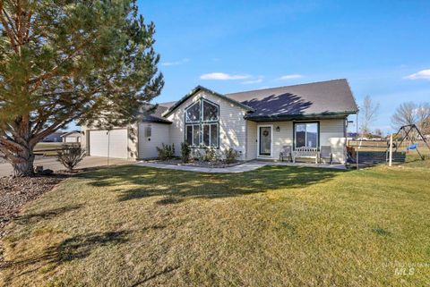 Photo of 3480 E 3180 N, Kimberly, ID 83341 (MLS # 98969674)