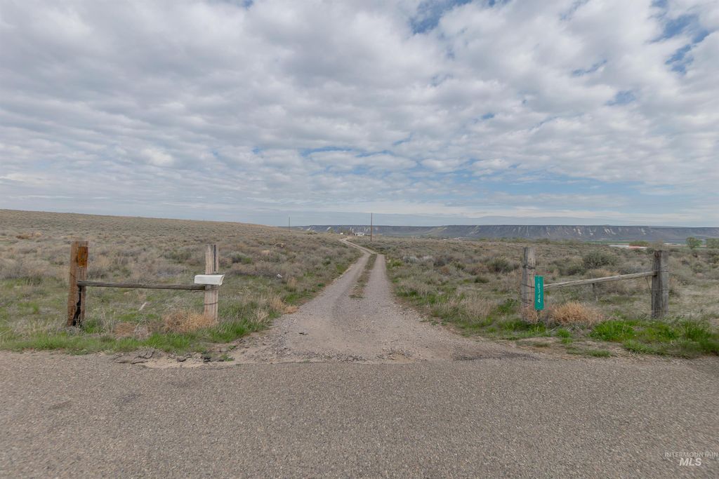 Photo of 10384 China Ditch Rd, Melba, ID 83641 (MLS # 98980041)