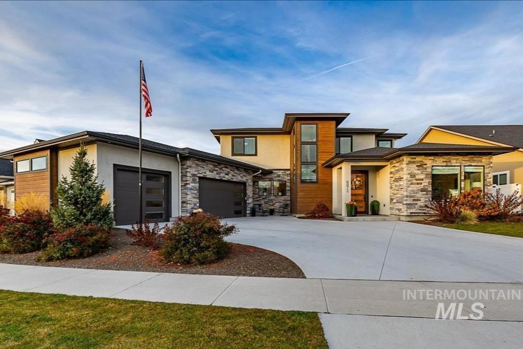 Photo of 8872 W Suttle Lake Dr, Boise, ID 83714 (MLS # 98980952)