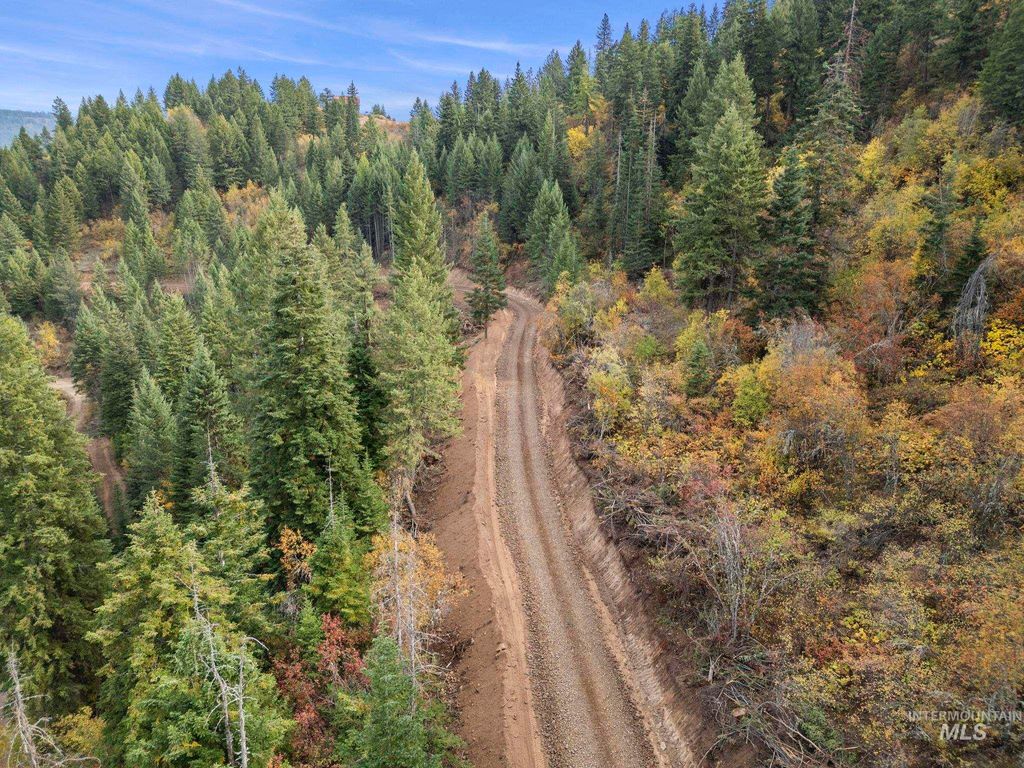 Photo of 472 Mountain Top Drive, Orofino, ID 83544 (MLS # 98939389)