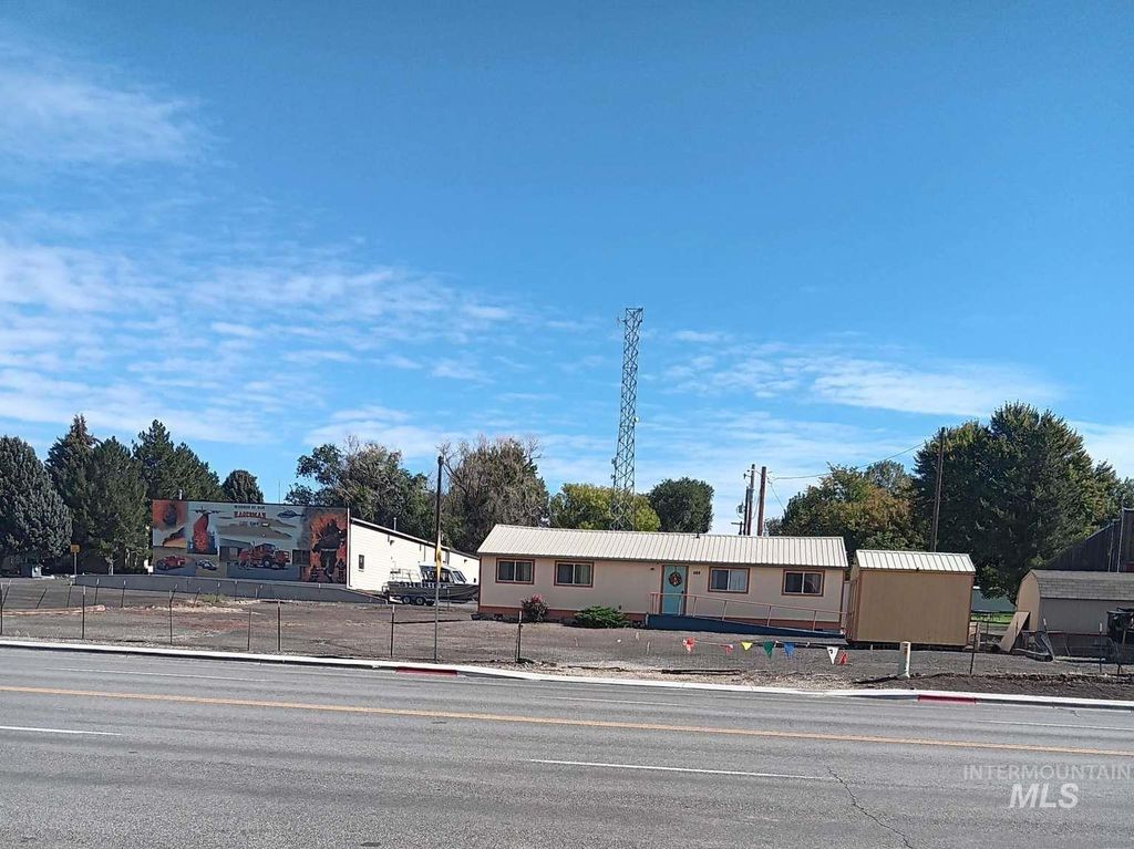 Photo of 269 S State St, Hagerman, ID 83332 (MLS # 98982039)