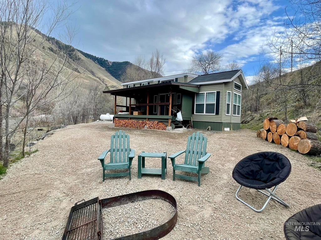 Photo of 532 Old Pollock Road, Riggins, ID 83549 (MLS # 98974999)
