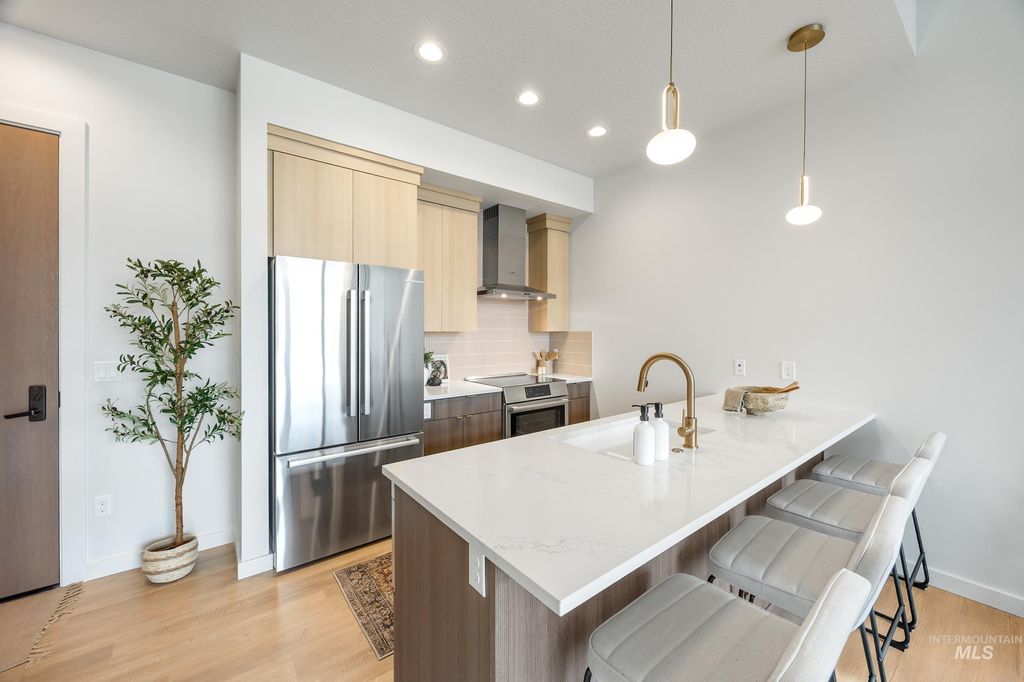 Photo of 4340 E Haystack St #307, Boise, ID 83716 (MLS # 98973015)