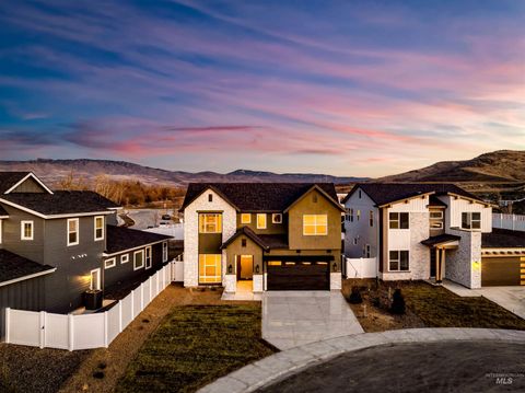 Photo of 13906 N Malheur Pl, Boise, ID 83714 (MLS # 98976647)