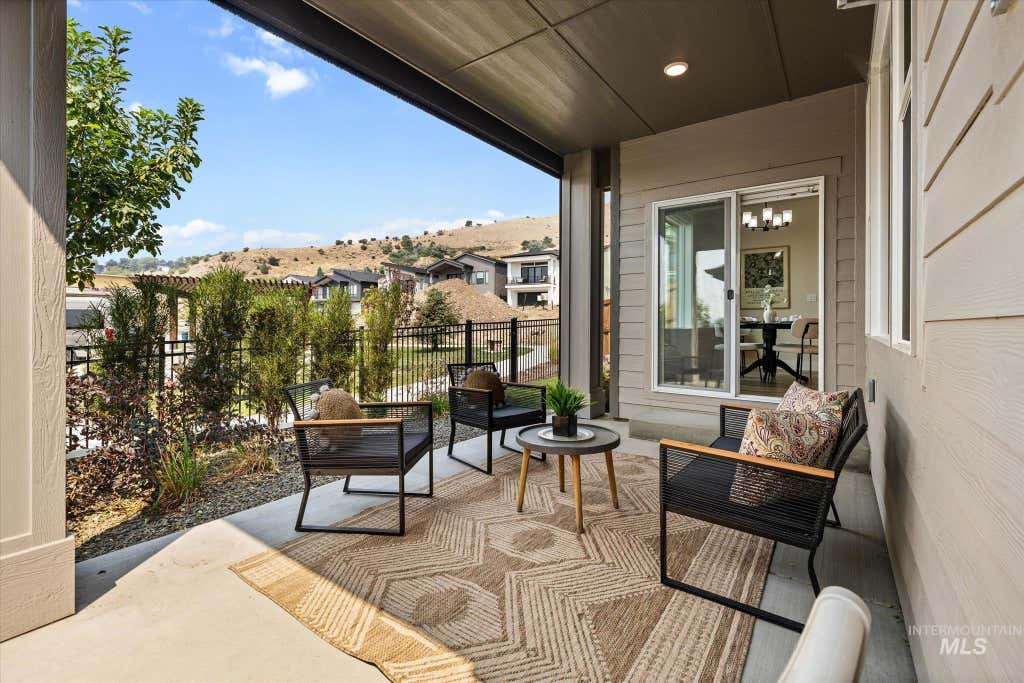 Photo of 2543 S Via Privada Ln, Boise, ID 83716 (MLS # 98997335)