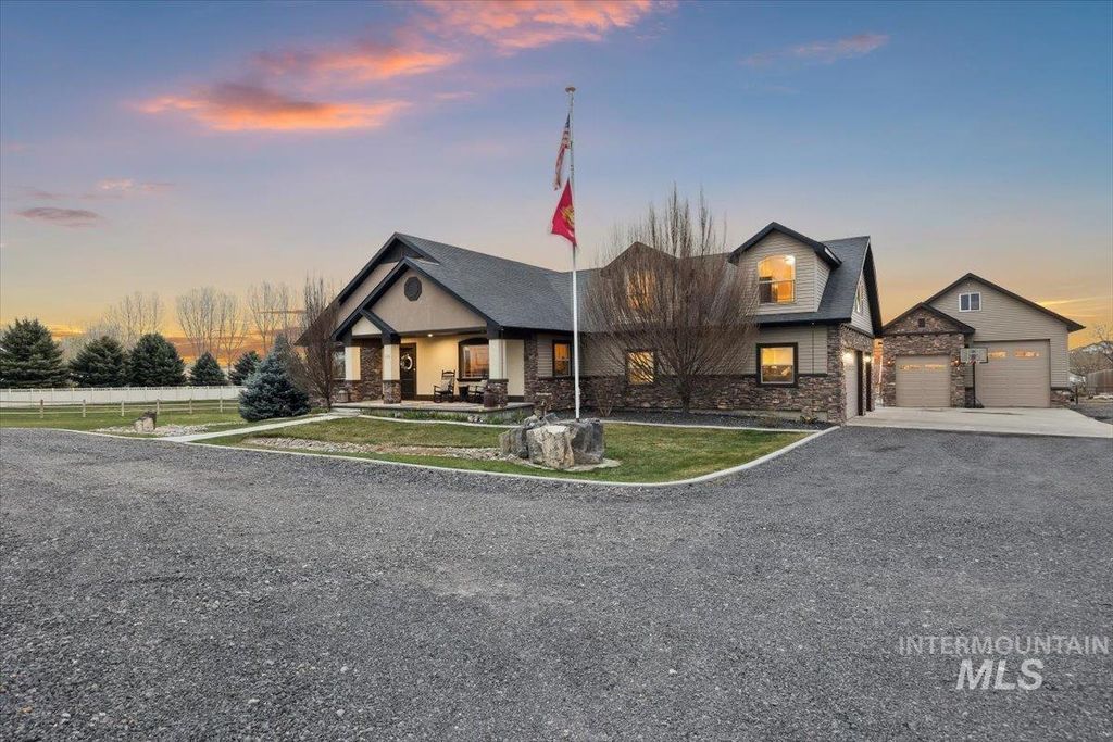 Photo of 125 E 50 N, Jerome, ID 83338 (MLS # 98980281)