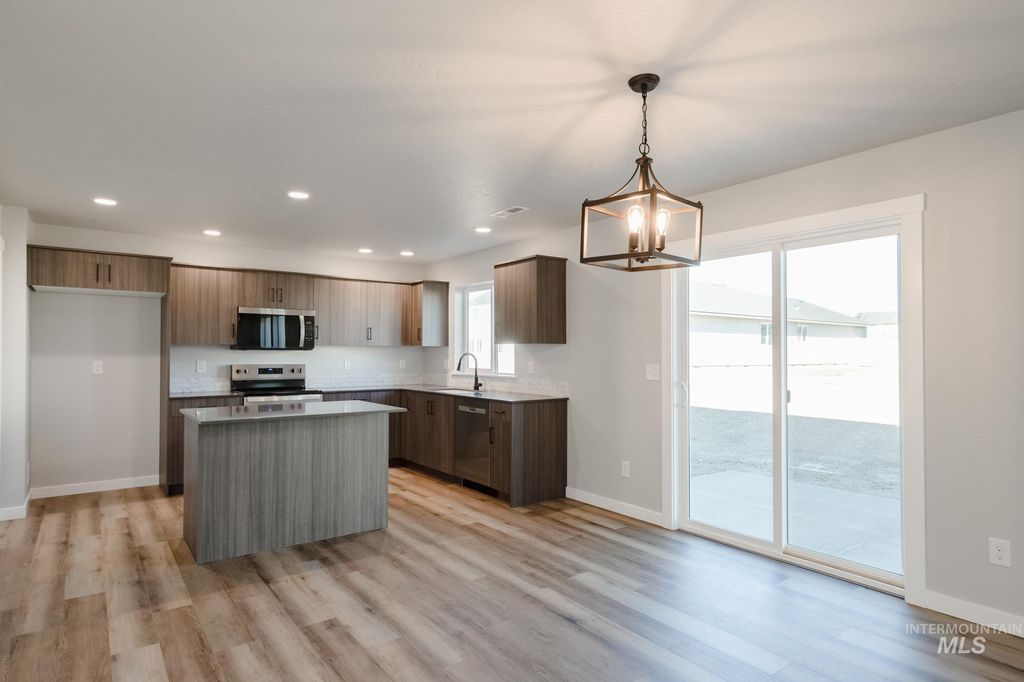 Photo of 18418 N Sweet William Ave, Nampa, ID 83687 (MLS # 98970339)