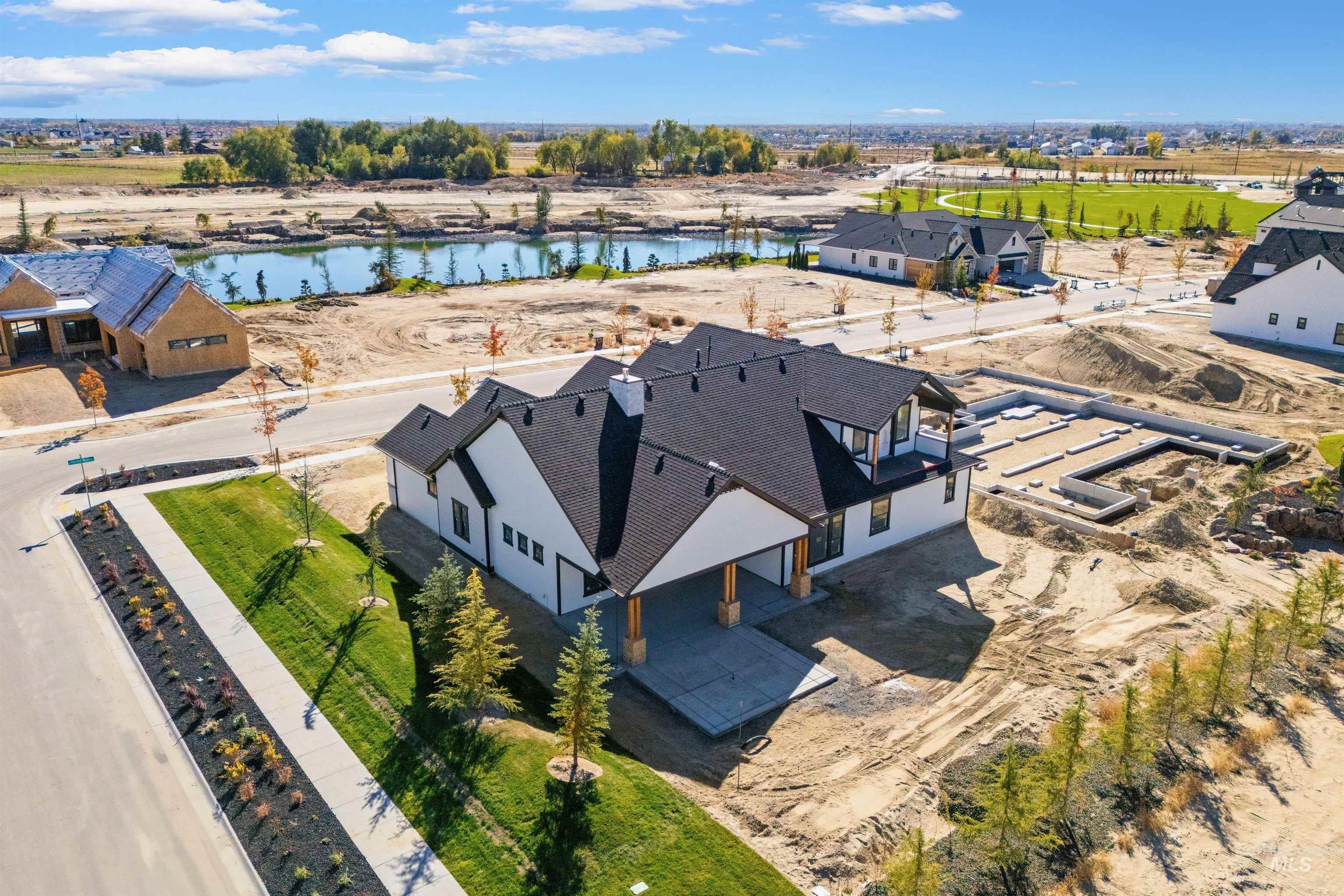 3631 N Harvest Moon Way