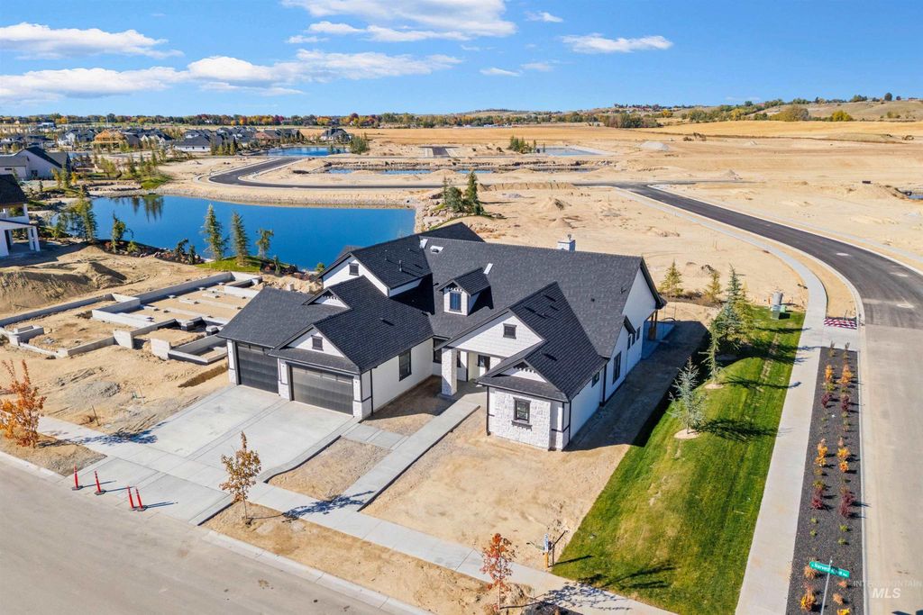 Photo of 3631 N Harvest Moon Way, Eagle, ID 83616 (MLS # 98965003)