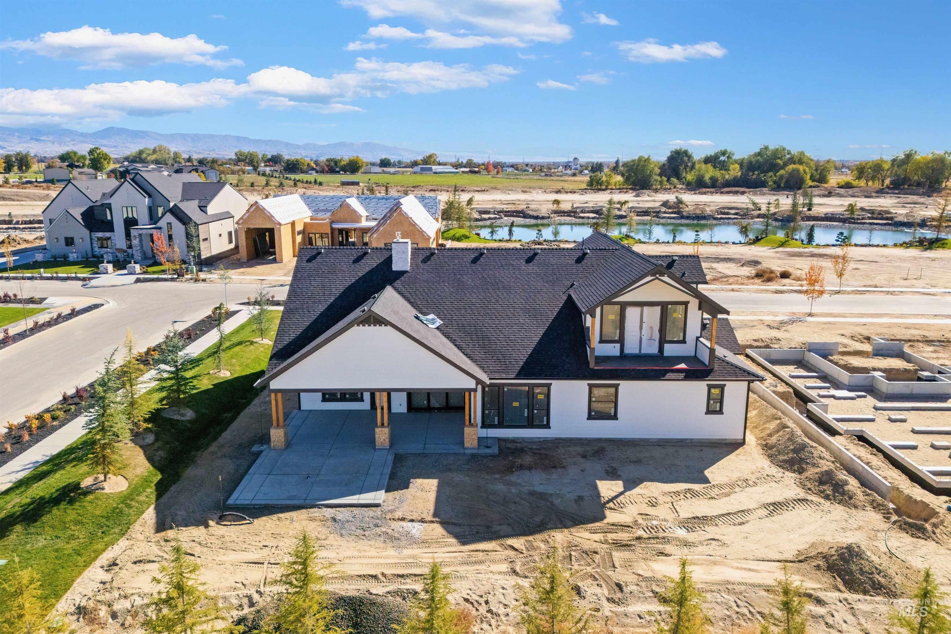 3631 N Harvest Moon Way