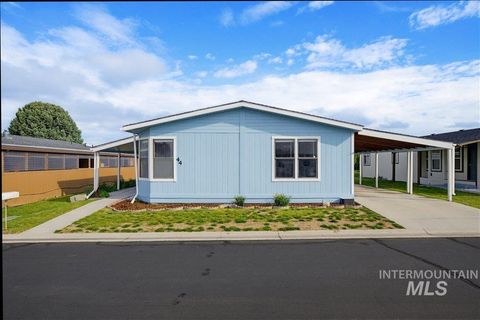 Photo of 1907 W Flamingo Ave #44, Nampa, ID 83651 (MLS # 98980561)