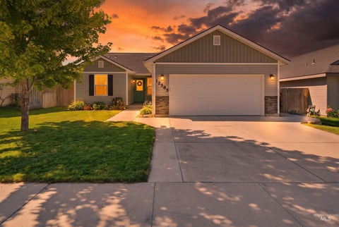 Photo of 12585 Trinidad St, Caldwell, ID 83607 (MLS # 98994165)