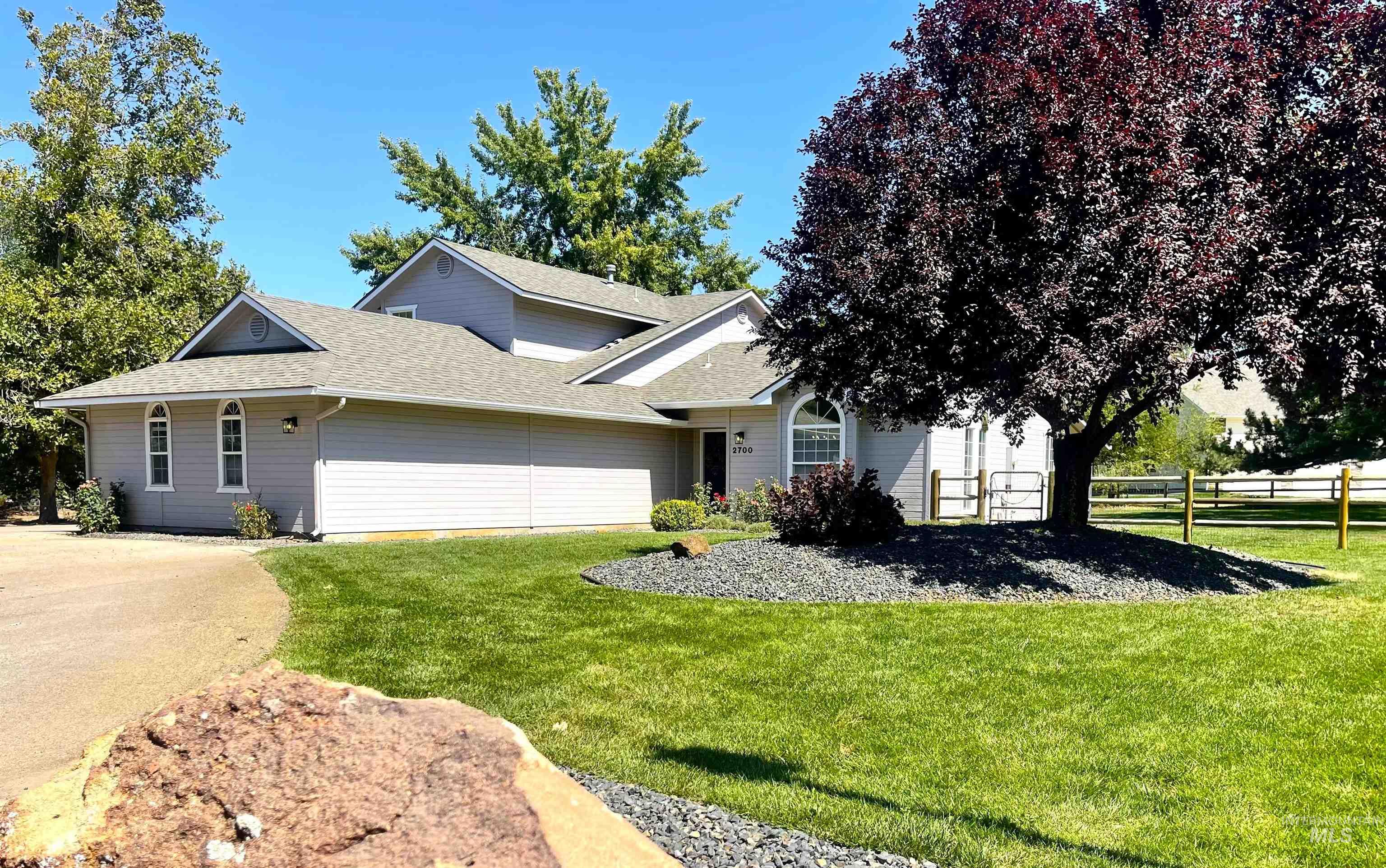 2700 N Showcase Pl.