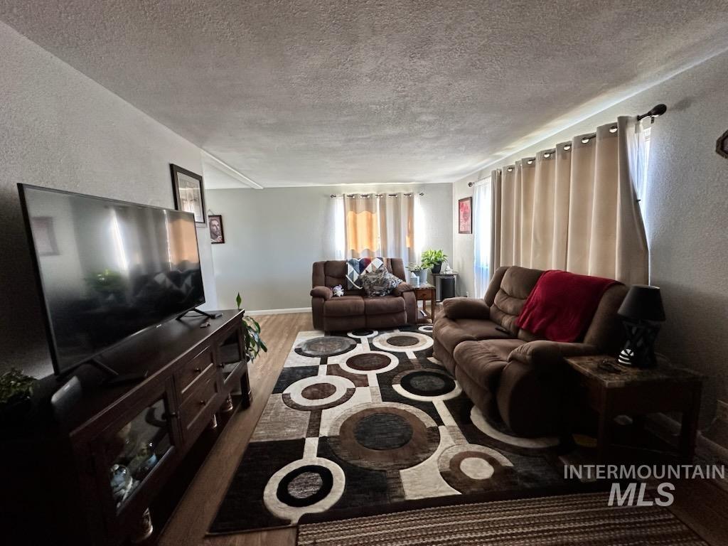 Photo of 2050 Kings Row, Heyburn, ID 83336 (MLS # 99005183)