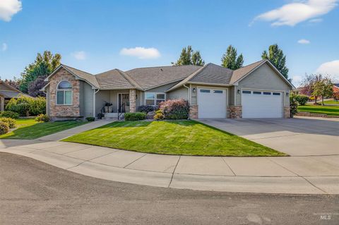 102 Canyon Greens Ct Lewiston ID 83501