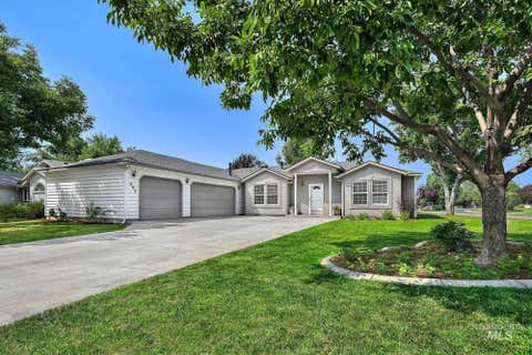 Photo of 492 E Addeson St, Meridian, ID 83646 (MLS # 98998530)