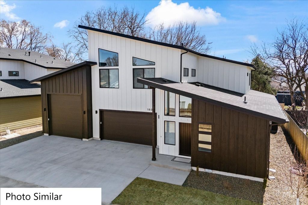 Photo of TBD W Grover St, Boise, ID 83705 (MLS # 98938720)