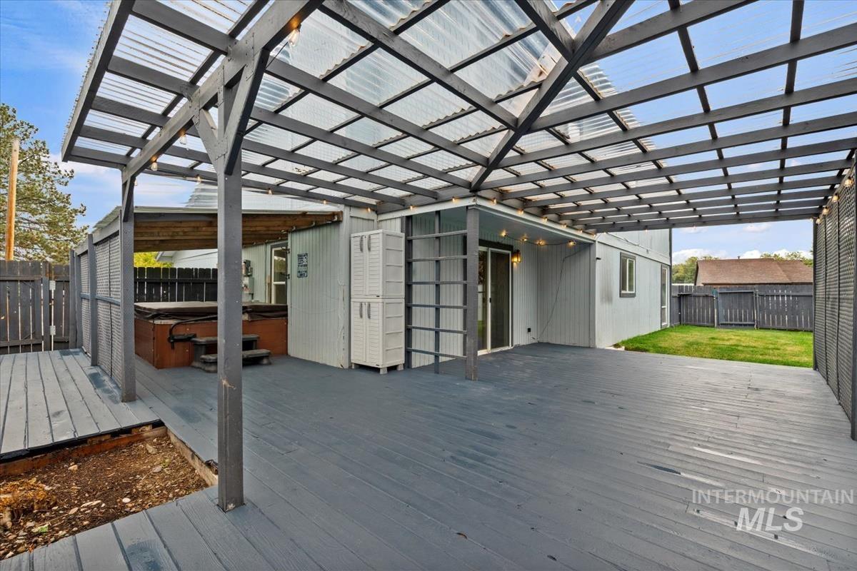 1325 Amber Dr.