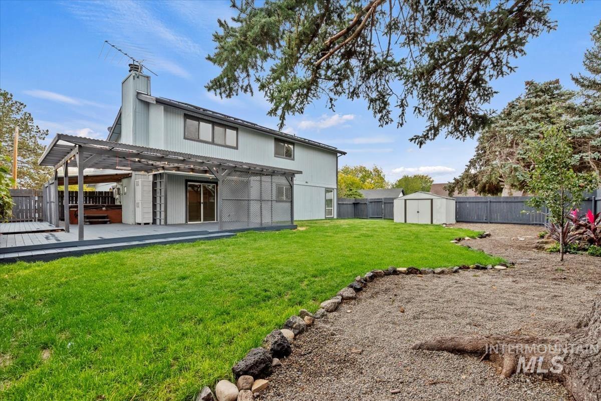 1325 Amber Dr.