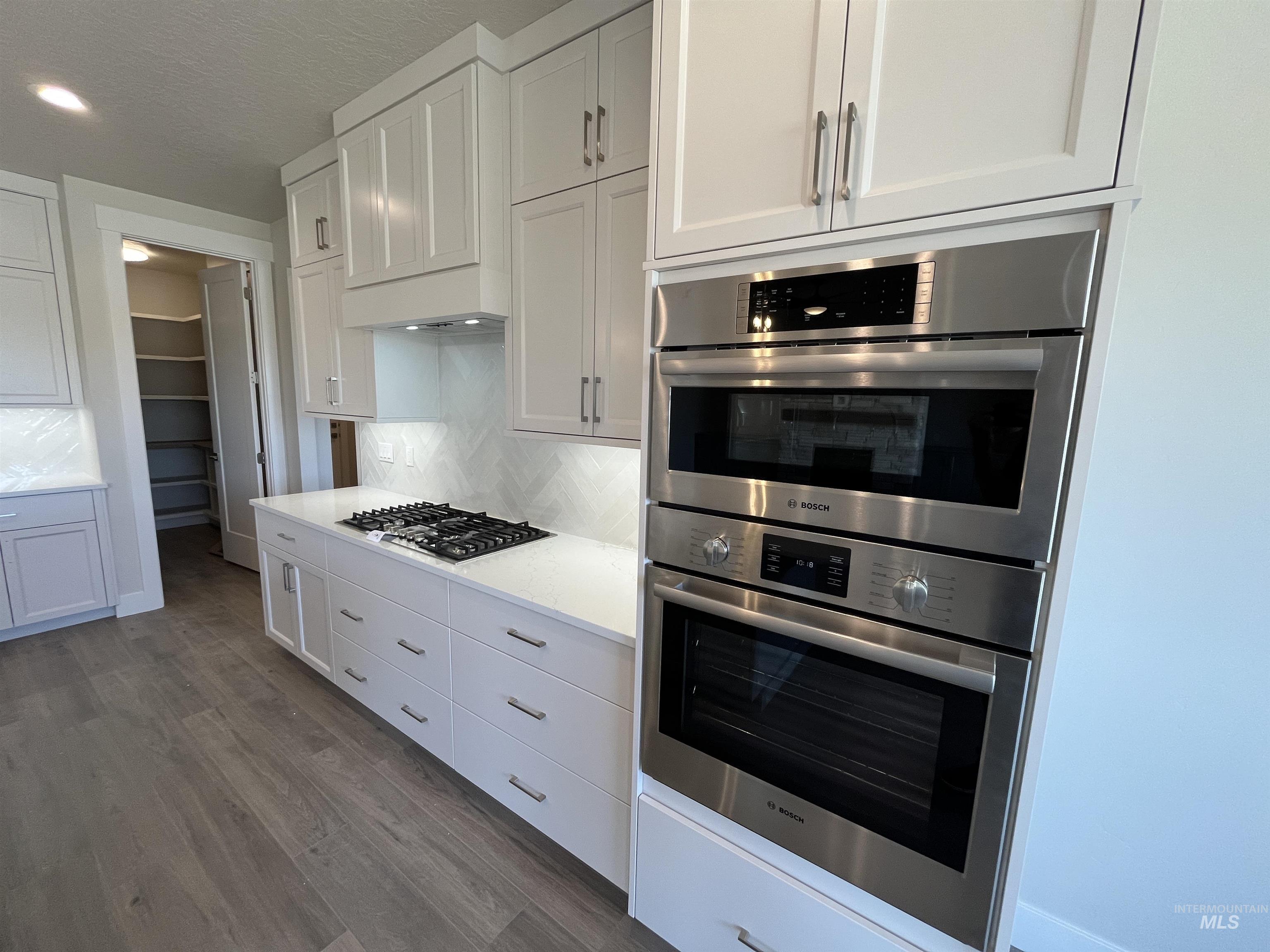 7126 E Osprey Estates Dr
