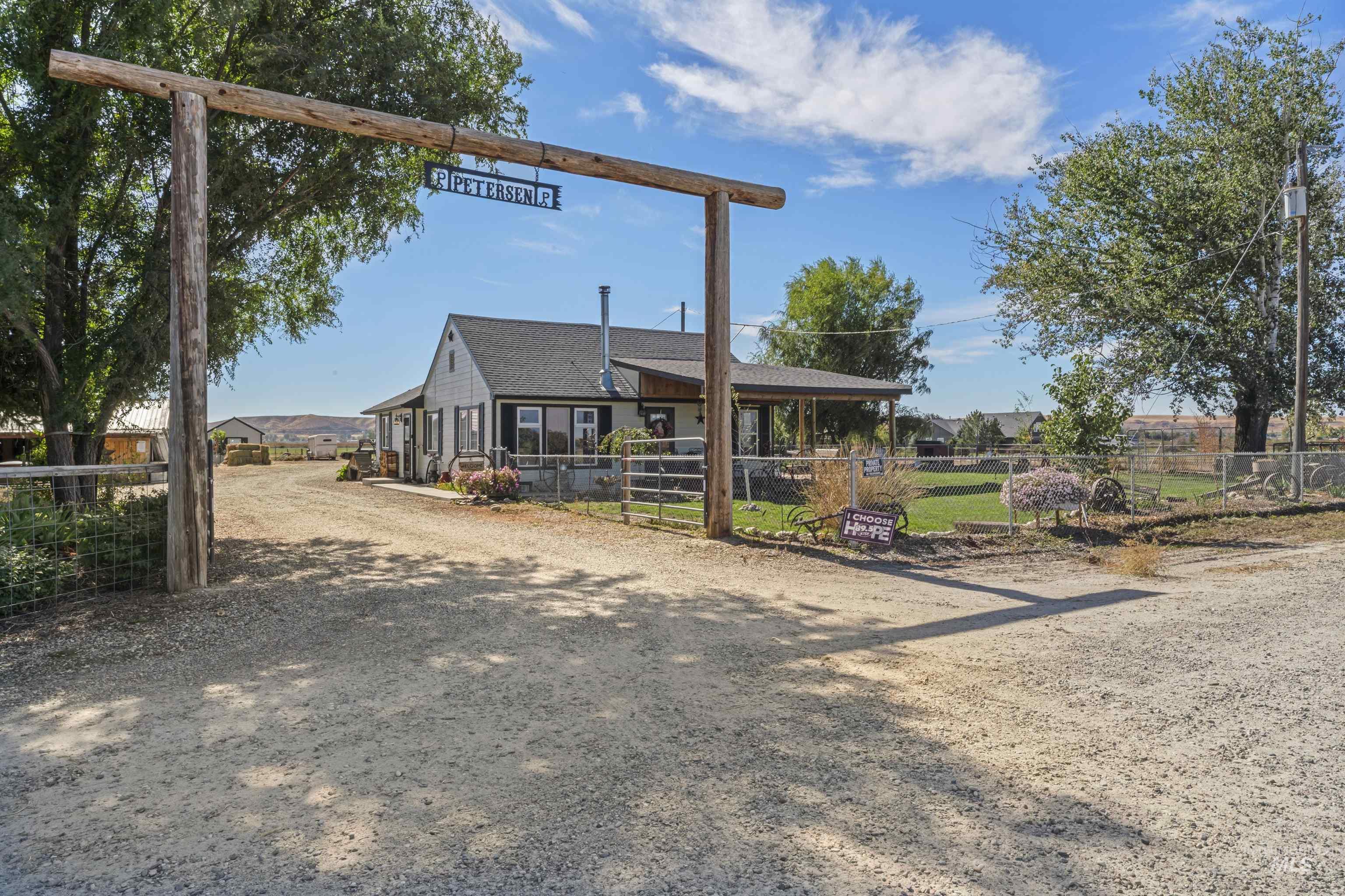 9221 Brill Road, Emmett, Idaho image 7