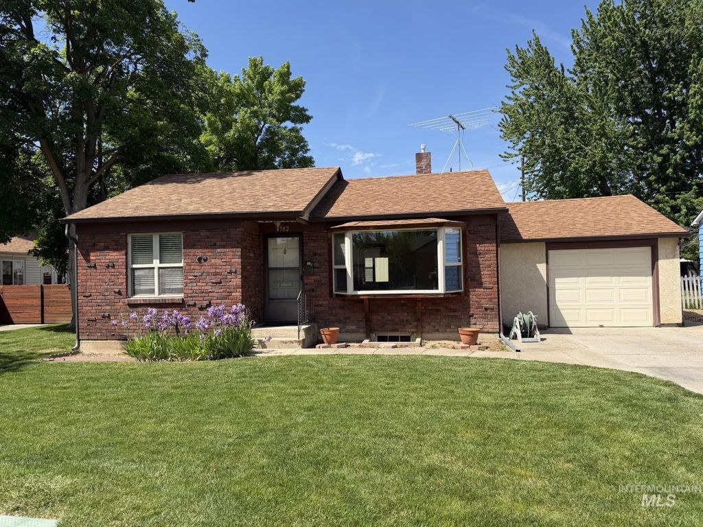 Photo of 4702 W Corporal St, Boise, ID 83706 (MLS # 98986468)