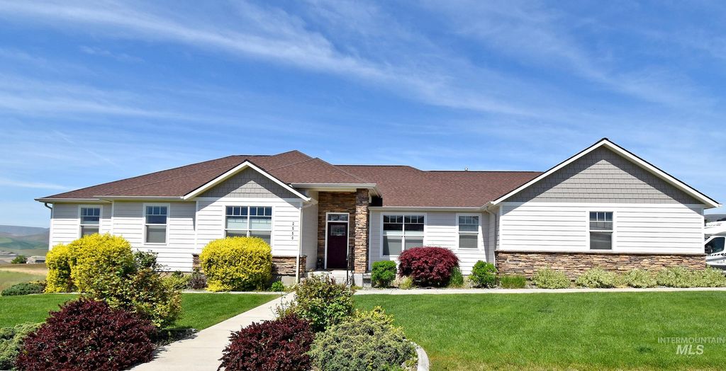 Photo of 2550 Westridge Court, Clarkston, WA 99403 (MLS # 98984834)