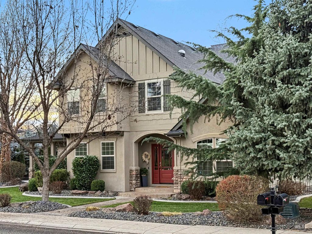 Photo of 2425 S Chipper Way, Eagle, ID 83616 (MLS # 98971523)