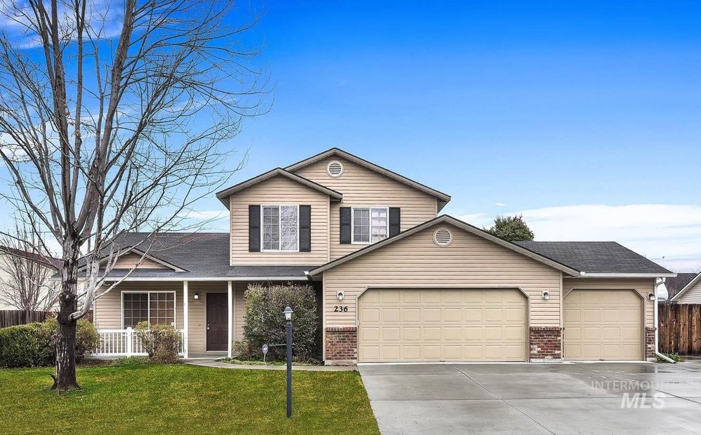 Photo of 236 E Wythburn St, Kuna, ID 83634 (MLS # 98976069)