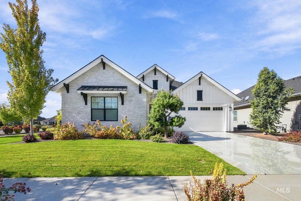 1381 N LACONIA AVE, EAGLE, ID 83616 - Image 853cc02ffcdf2faeacba74a885c8c9bc/776075700