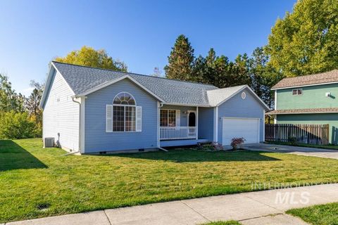 1707 E 6th St. Moscow ID 83843