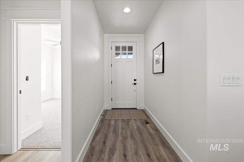 Photo of 1117 Whitewater Way, Emmett, ID 83617 (MLS # 98966215)