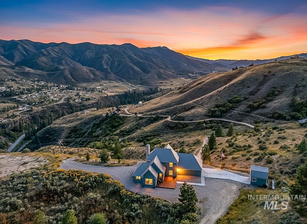 Photo of 23 Chaparral Road, Boise, ID 83716 (MLS # 98962910)