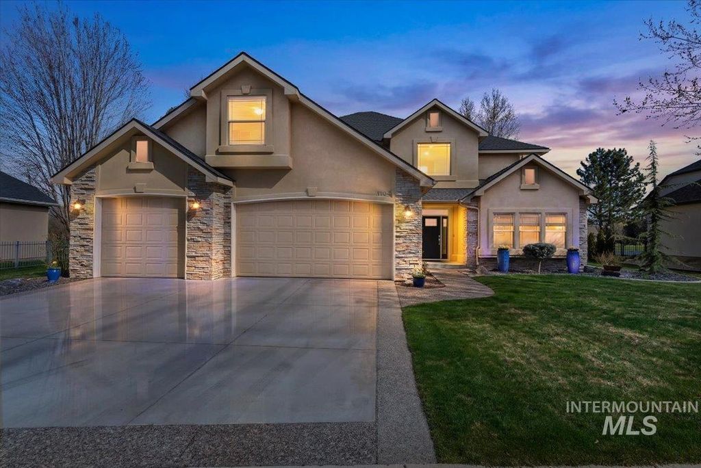 Photo of 1104 W Colchester Drive, Eagle, ID 83616 (MLS # 98979415)