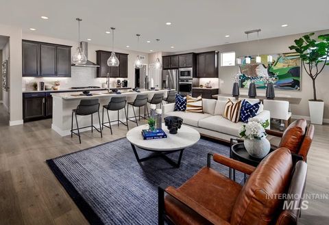 Photo of 5780 W Oxton St, Eagle, ID 83616 (MLS # 98971618)