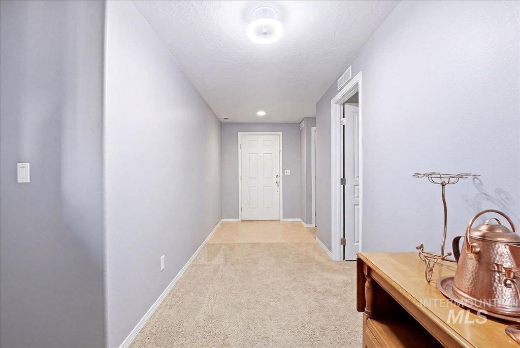 Photo of 3316 E Red Sunset Maple Dr, Nampa, ID 83687 (MLS # 98983876)