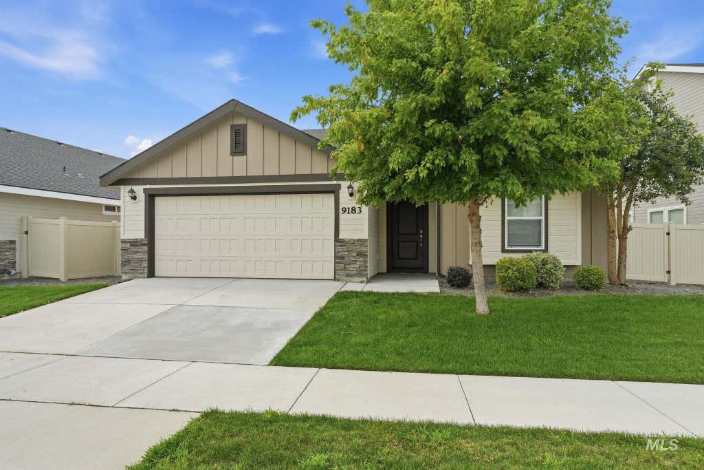 Photo of 9183 W Tanglewood Dr, Boise, ID 83709 (MLS # 98995663)