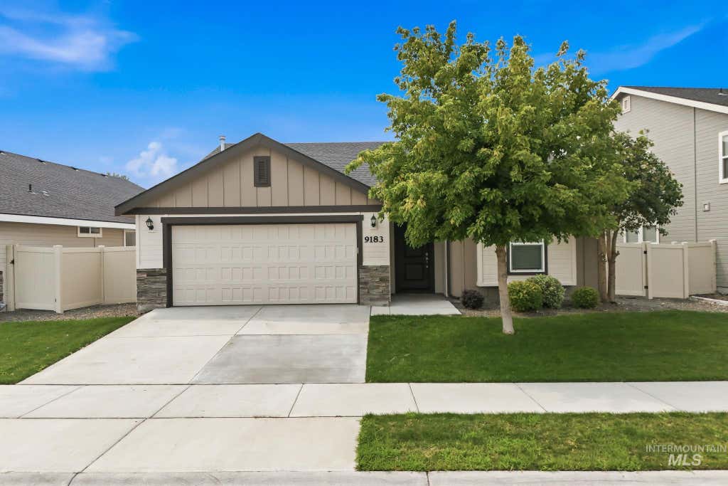 Photo of 9183 W Tanglewood Dr, Boise, ID 83709 (MLS # 98995663)