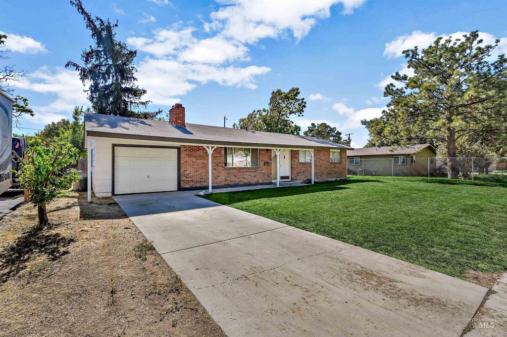 Photo of 7217 W Brookover Drive, Boise, ID 83709 (MLS # 98985980)