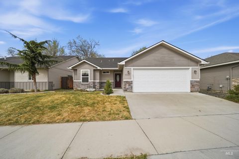 Photo of 9522 W Woodland Dr, Boise, ID 83704 (MLS # 98979648)