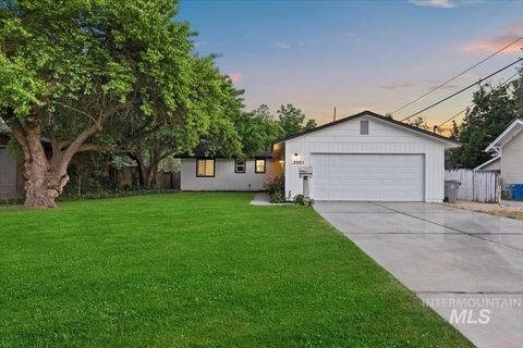 2951 W Palouse Street Boise ID 83705