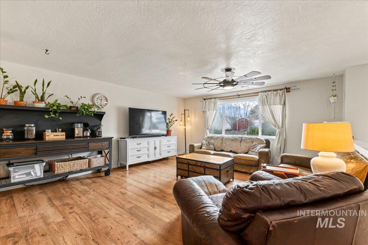 2319 Polk St