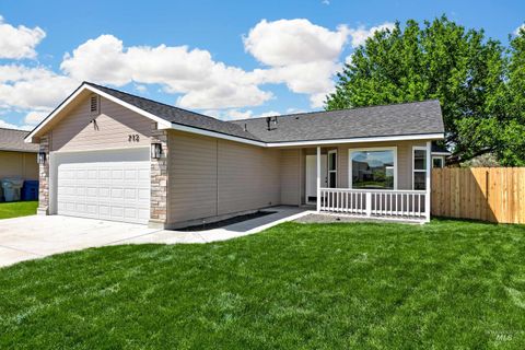 712 Teton Drive Nampa ID 83686