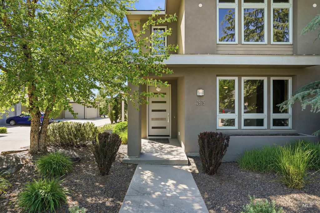 Photo of 2875 Palmatier Way, Boise, ID 83716 (MLS # 98986399)